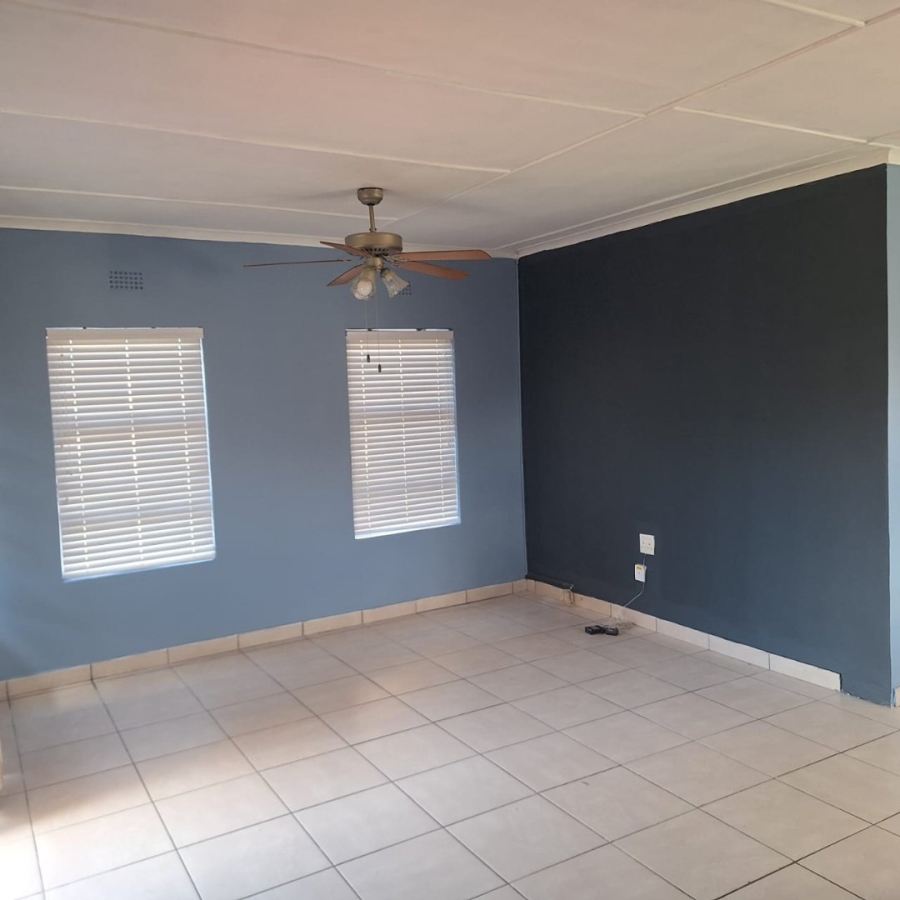 2 Bedroom Property for Sale in Beacon Bay Eastern Cape